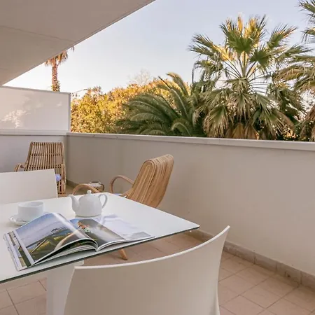 Residenza Excelsior - Bilocali Piano Terra Apartment Marina Di Montenero Exterior photo