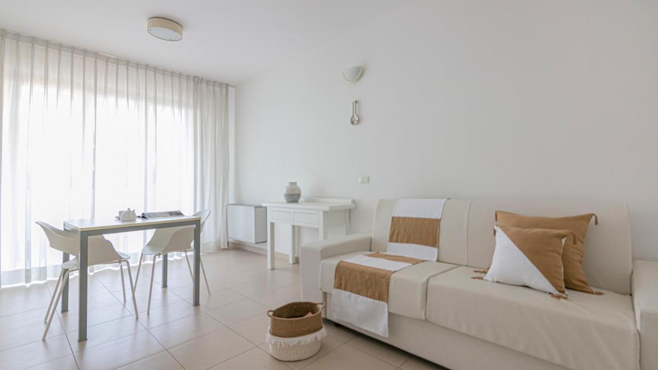Residenza Excelsior - Bilocali Piano Terra Apartment Marina Di Montenero