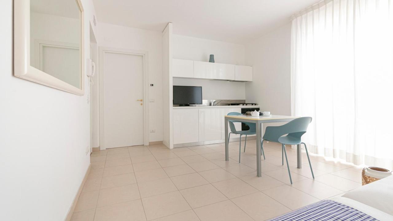 Residenza Excelsior - Bilocali Piano Terra * Marina Di Montenero